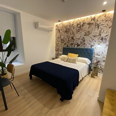 Apartamentos Penalara Сеговия Екстериор снимка