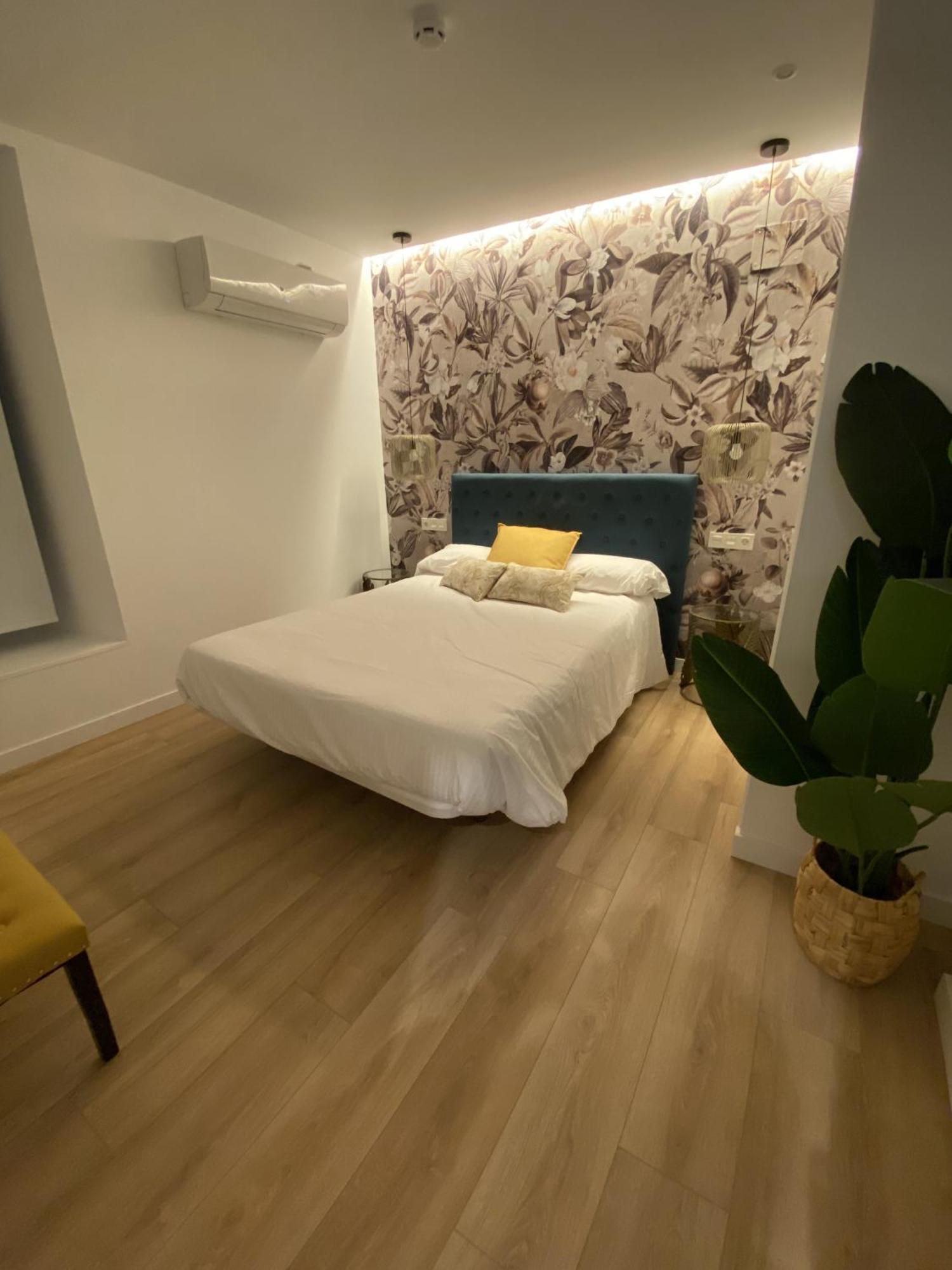 Apartamentos Penalara Сеговия Екстериор снимка