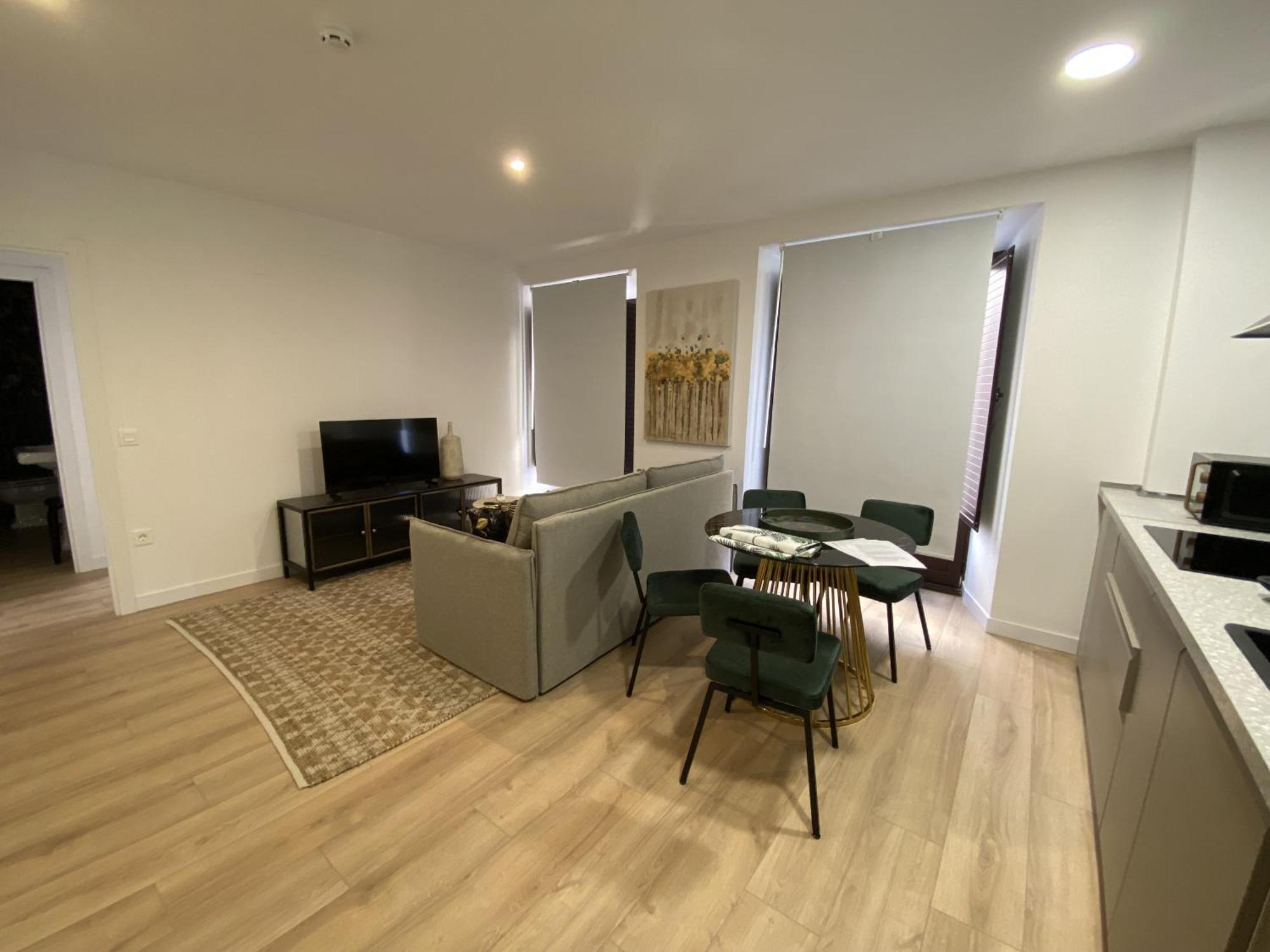 Apartamentos Penalara Сеговия Екстериор снимка